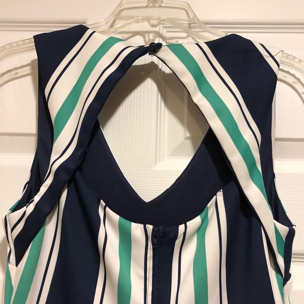BCX open back dress sleeveless with pleats - Picture 8 of 8